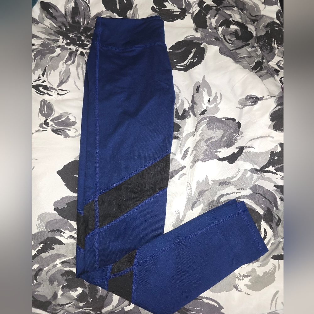 Fabletics leggings